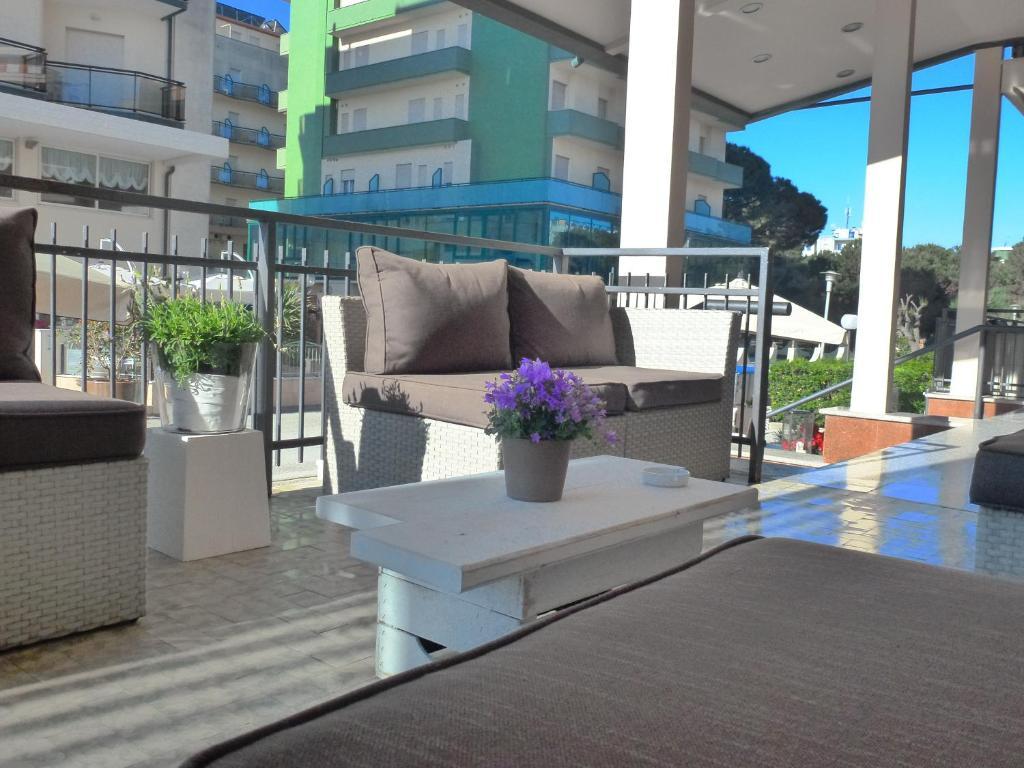 Hotel Apollo
