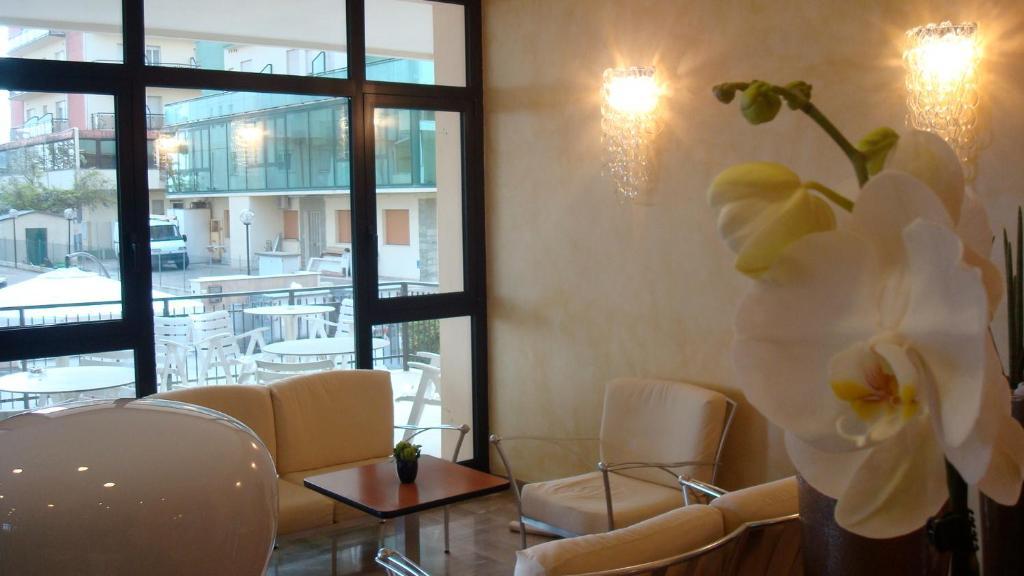 Hotel Apollo