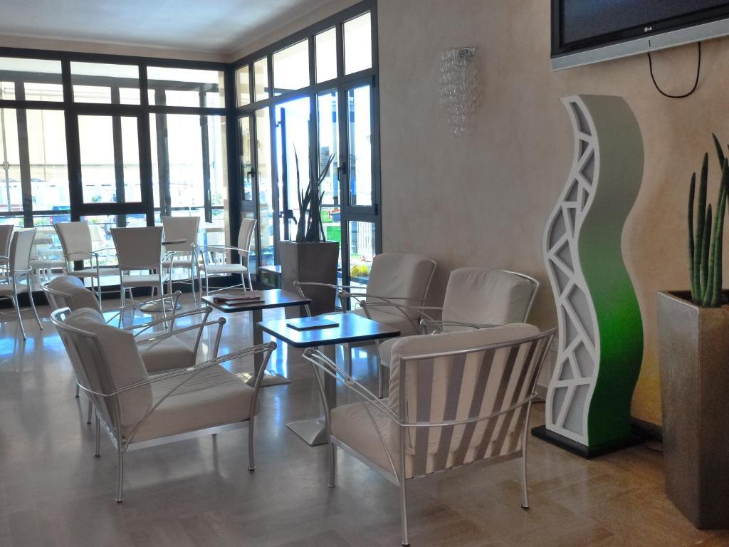 Apollo 4* Milano Marittima