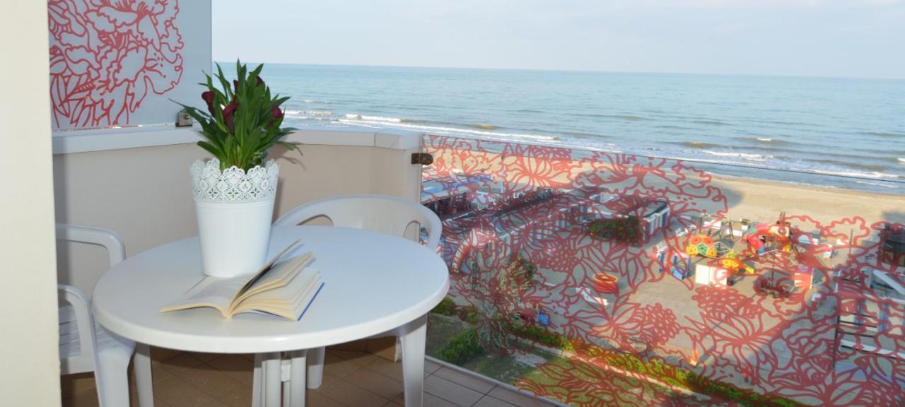 Hotel Apollo 4*